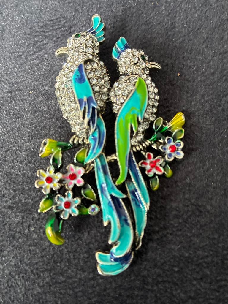 Prachtige Broche met Pauwen en Bloemen - Strass en Emaille, Sieraden, Tassen en Uiterlijk, Broches, Overige materialen, 4 tot 7 cm