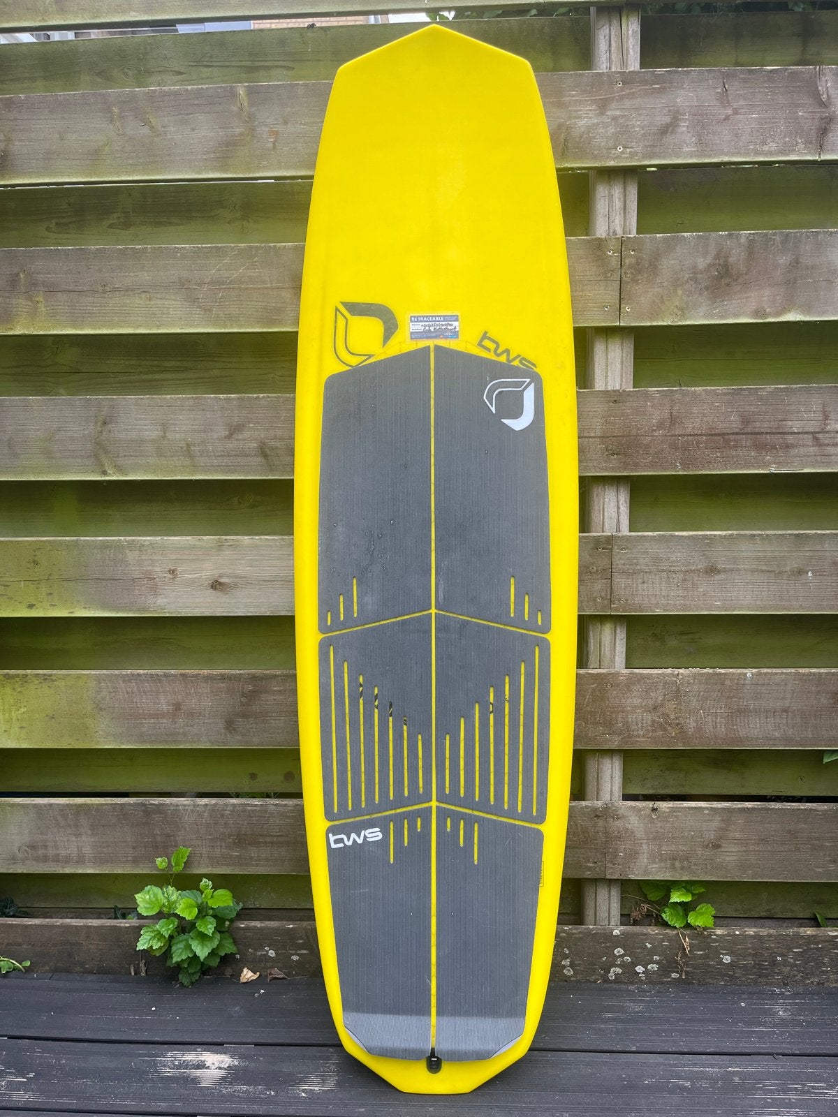 BWS Stallion 5’4” en Mystic boardbag, Watersport en Boten, Kitesurfen, Directional, Ophalen, Gebruikt, 12 m²
