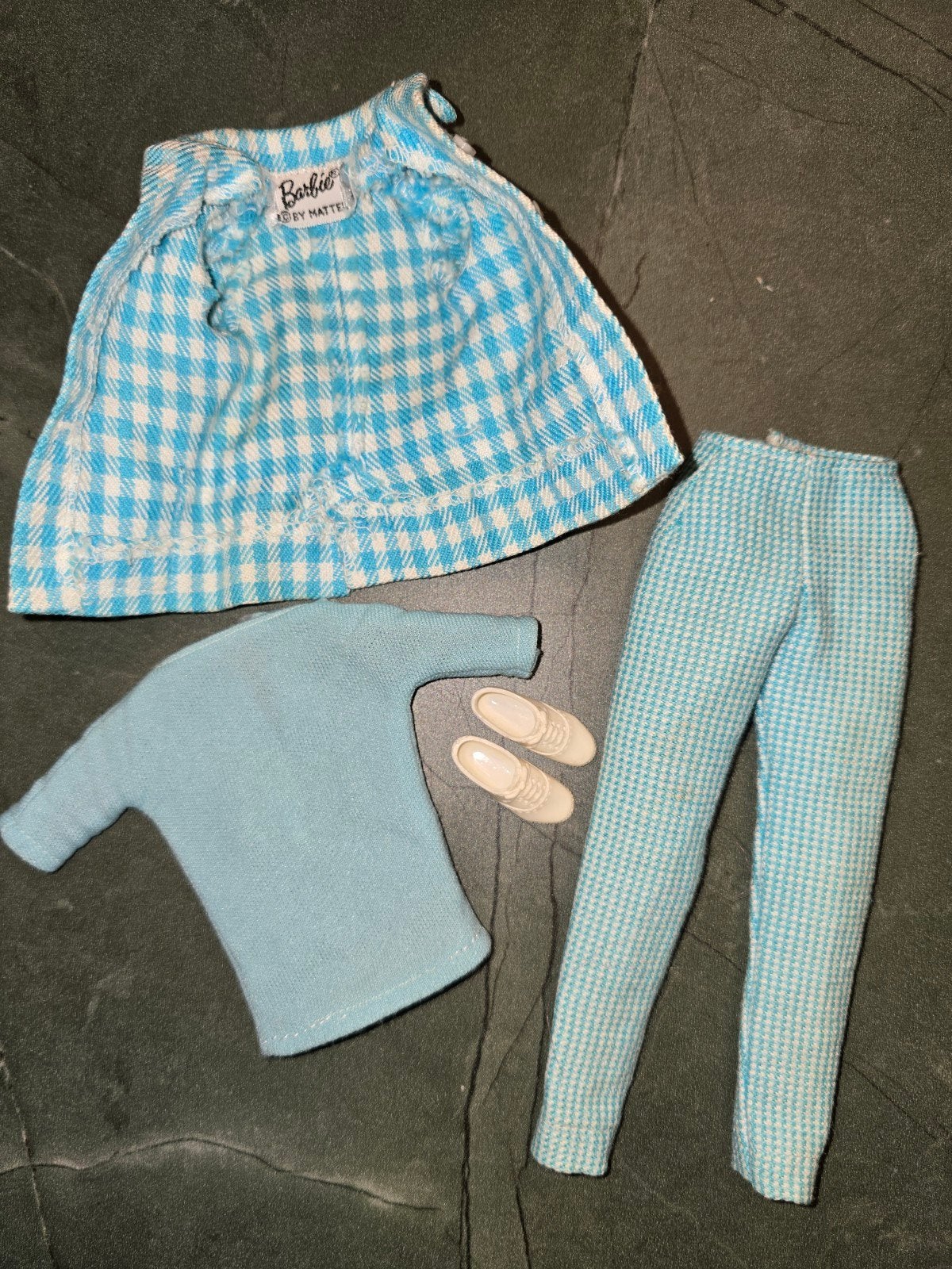 Barbie Outdoor Life Fashion 1965 #1637, Ophalen of Verzenden, Zo goed als nieuw, Kleertjes