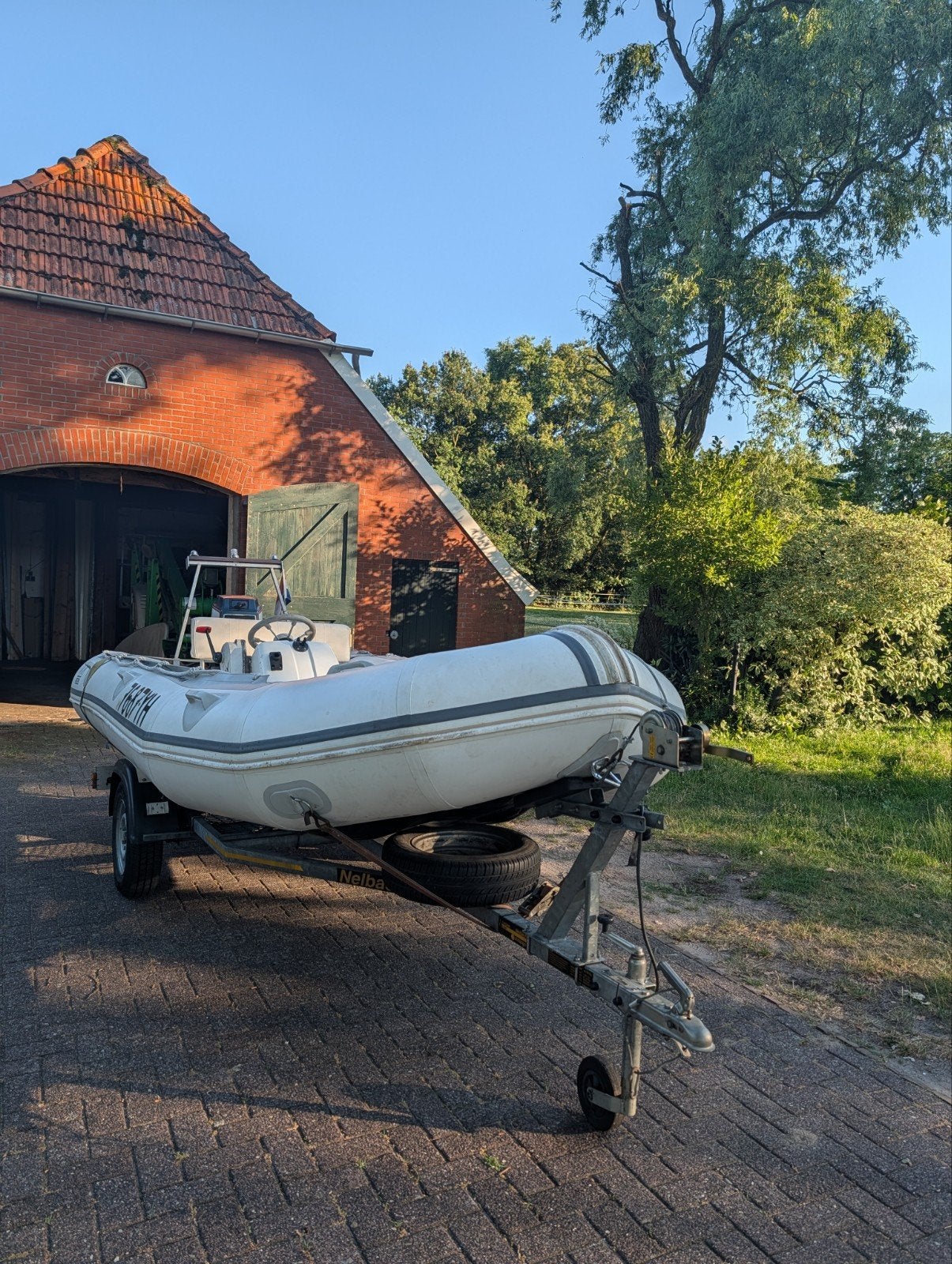 Zodiac rubberboot met Yamaha buitenboordmotor 40pken trailer, Ophalen, Gebruikt, Inclusief motor, Zodiac