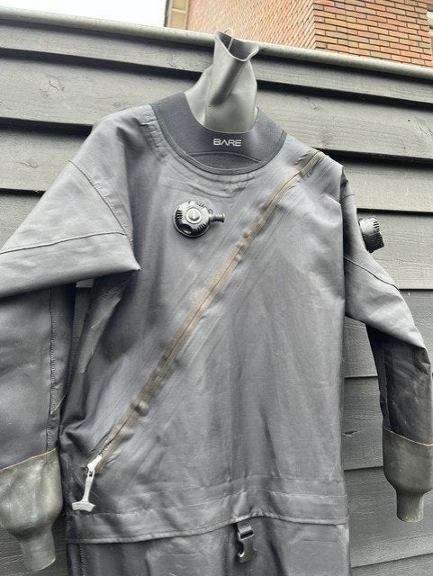 Bare Trilaminaat Tech Dry ML schoenmaat 45-46, Watersport en Boten, Duiken, Ophalen, Gebruikt, Duikpak