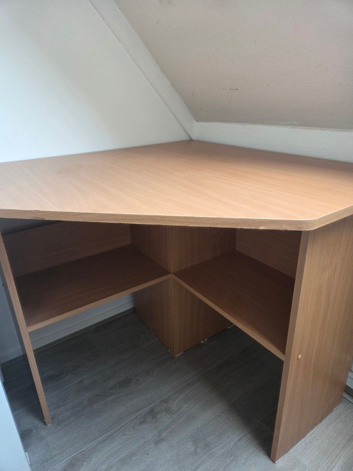 Houten hoekbureau 90x90x75 cm - Ophalen in Hoofddorp, Huis en Inrichting, Ophalen