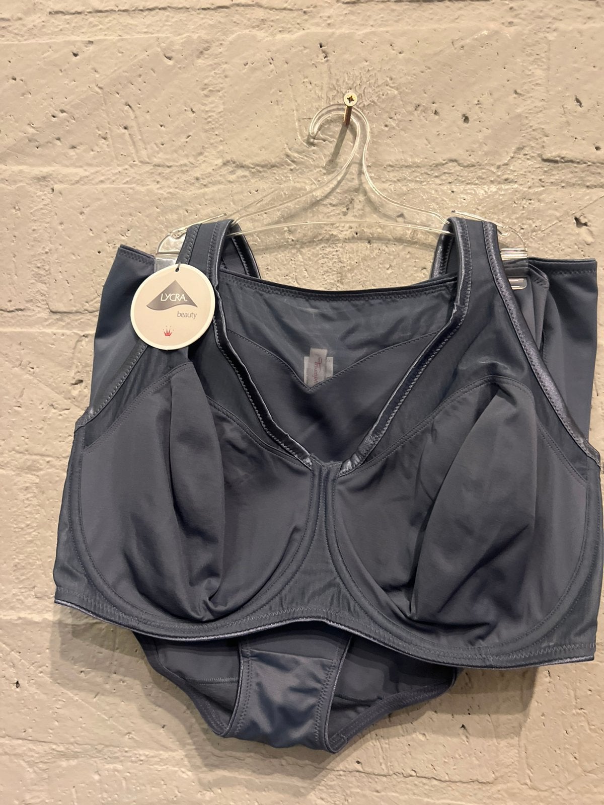 Triumph bh maat 85F NIEUW!! Nu €25,-, Ophalen of Verzenden, BH