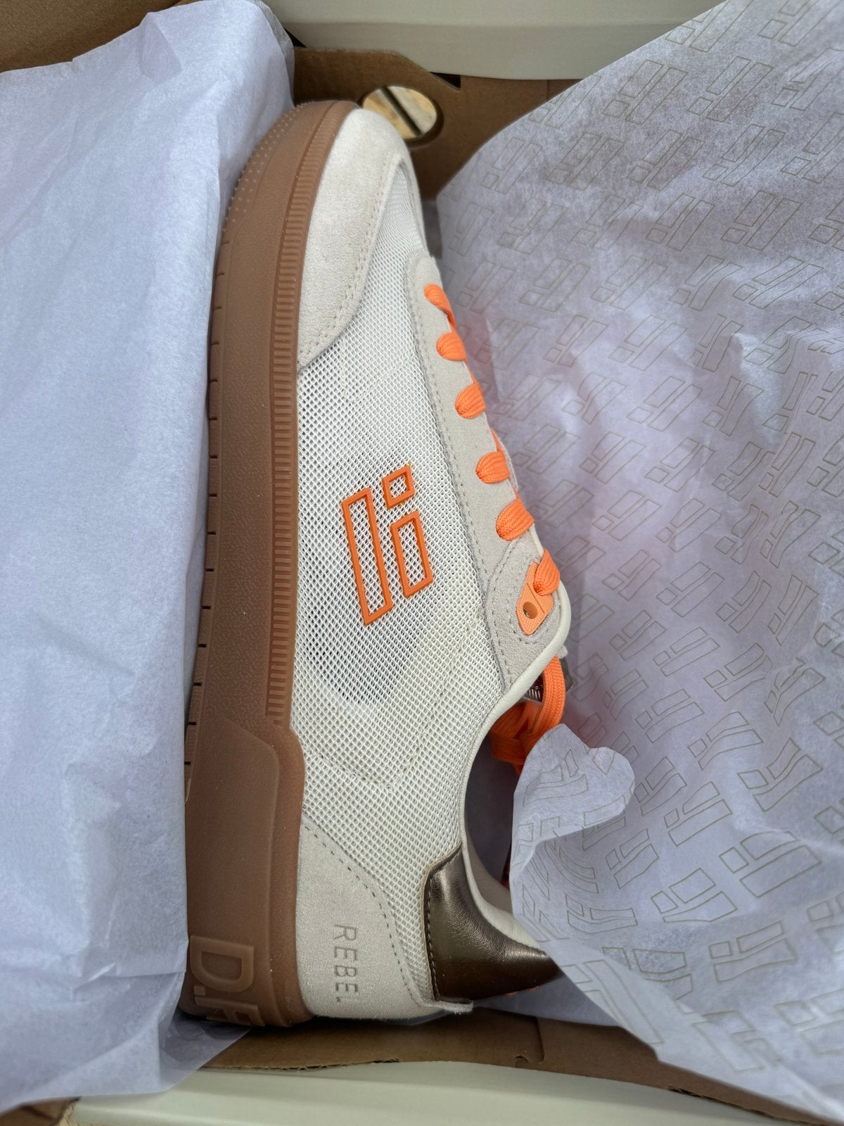 D.Franklin Rebel Mesh Off White/Orange Sneakers - Maat 41, Ophalen of Verzenden, Nieuw, Wit, Sneakers of Gympen