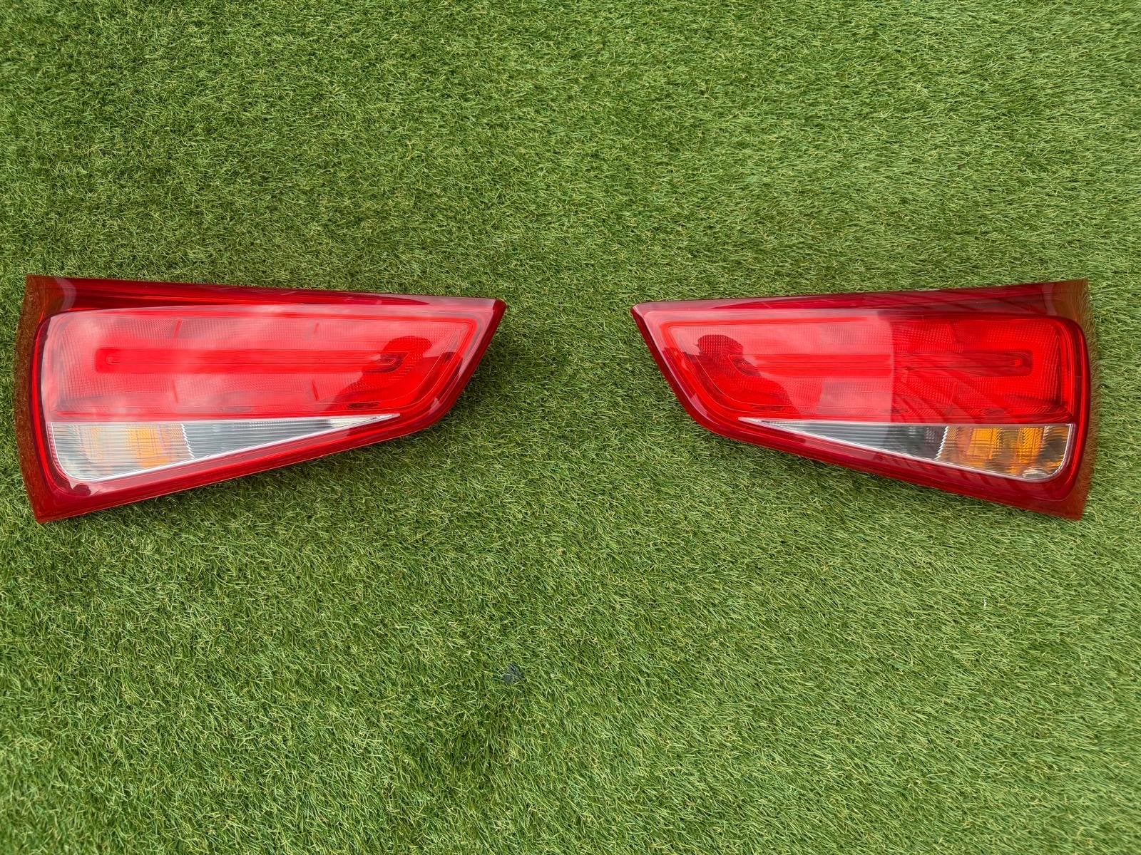 Achterlichten Audi A1 (2010-2014) - Set Links & Rechts, Ophalen, Gebruikt, Audi