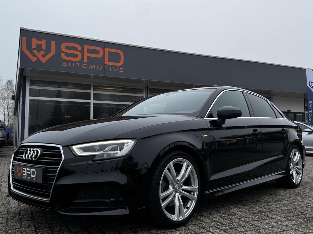 Audi A3 Limousine 35TFSI CoD S-line|Virtual|B&O|Carplay|LED, Auto's, Voorwielaandrijving, 4 cilinders, 150 pk, Leder en Stof