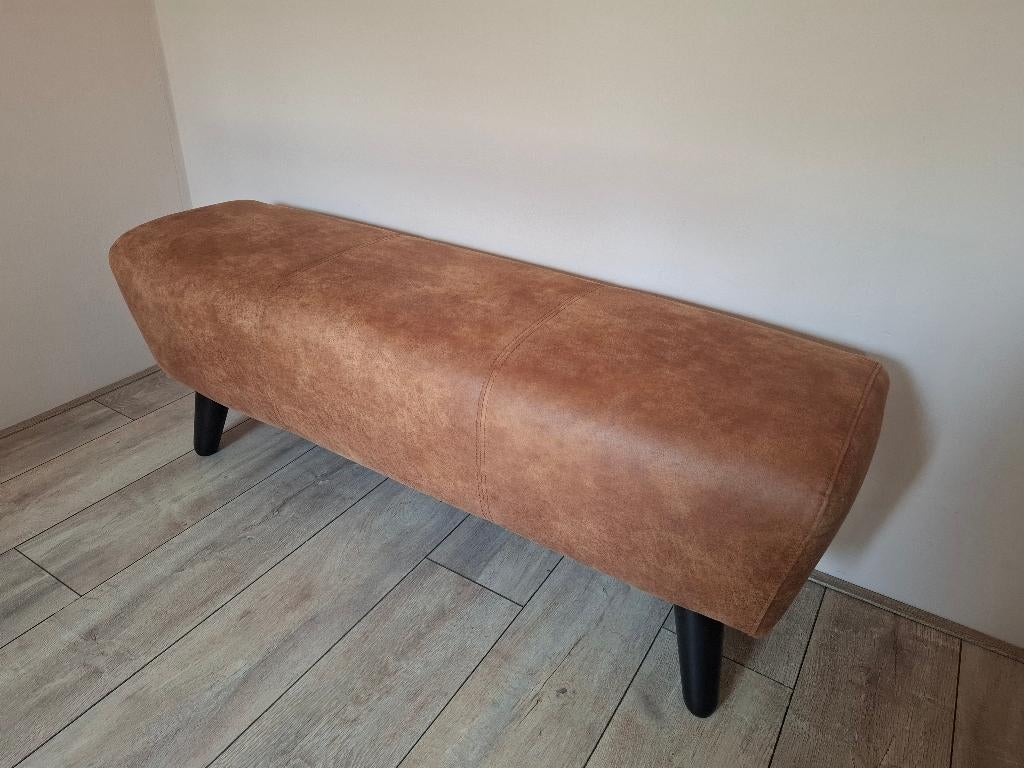 Turnbankje/-bok cognac met zwarte poten, Huis en Inrichting, Ophalen, Minder dan 50 cm, 100 tot 125 cm, Zo goed als nieuw