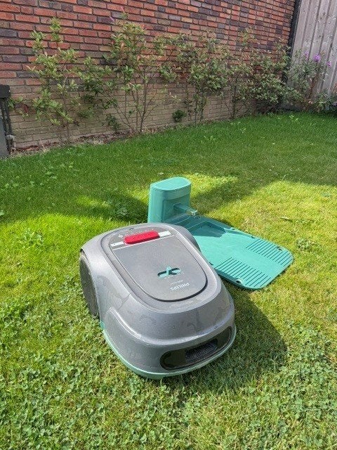 Philips Robotgrasmaaier RSL3000/10, Ophalen, Zo goed als nieuw, Minder dan 20 cm