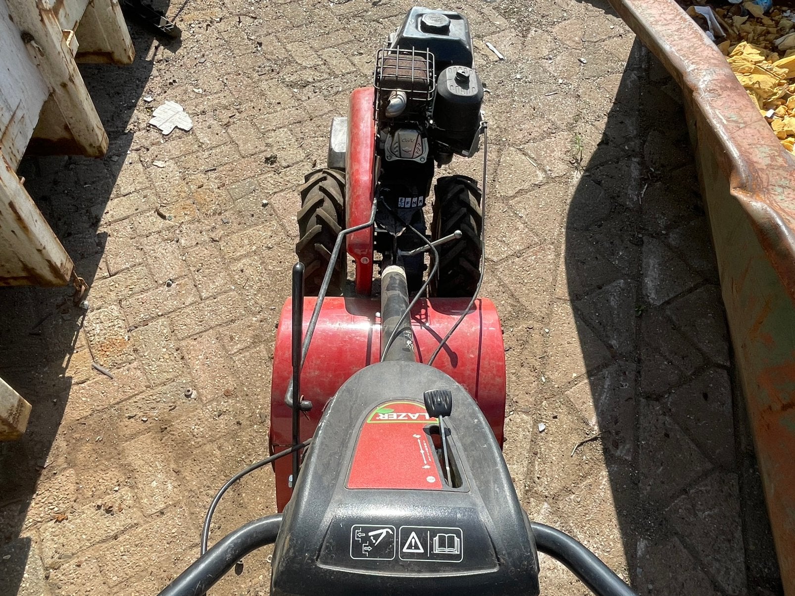 Tuinfrees Lazer LZ5043 met 208cc B&S blok, Ophalen, A, A, A