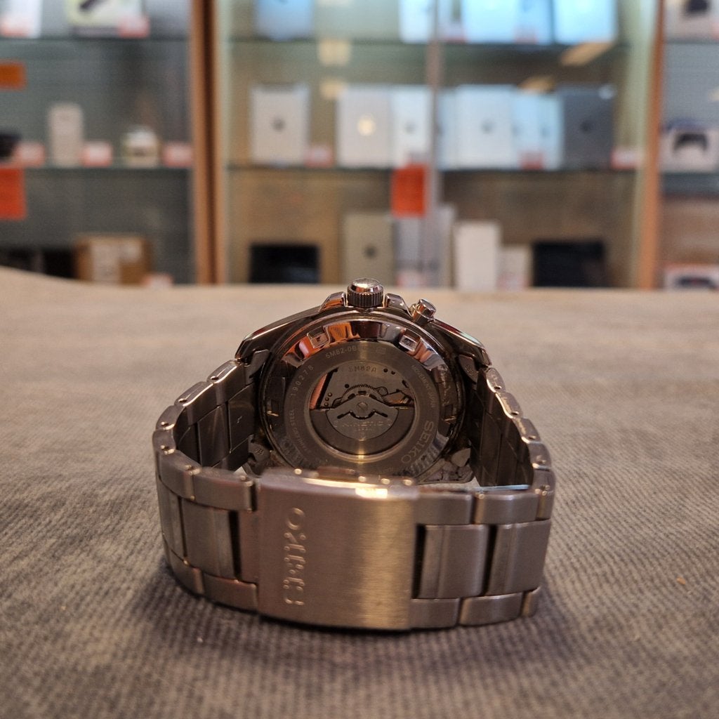 Citizen Eco-Drive Titanium Sapphire Heren Horloge - In Nette, Citizen, Zo goed als nieuw, Support@citizen.com, Citizen Watch Co., Ltd. 1-12-32 Takeda, Fushimi-ku, 
Kyoto 612-8501
Japan