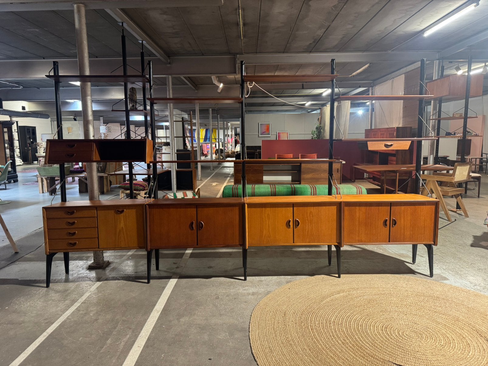 Louis van Teeffelen voor WeBe vintage modulair wandsysteem, Gebruikt, 200 cm of meer, Teakhout, 300 cm of meer