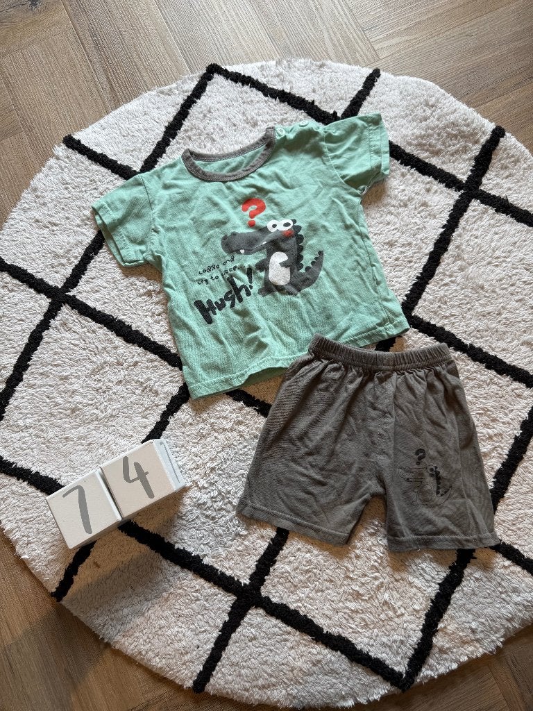 Heel goed groen krokodil baby pyjama shortama 74 80 zomer, Nacht- of Onderkleding, Jongetje of Meisje, Ophalen of Verzenden, Zo goed als nieuw