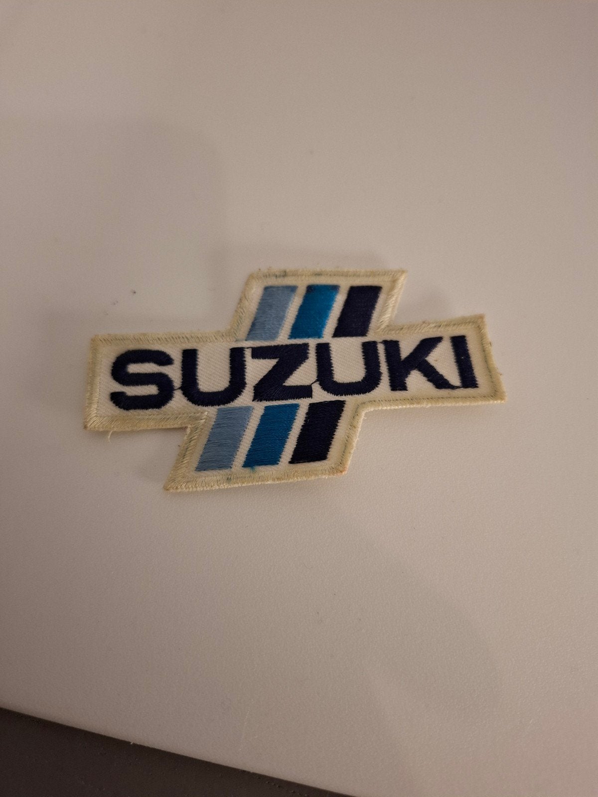 Vintage Suzuki Patch – Motorsport Embleem (Jaren 70/80) - Ni, Ophalen of Verzenden