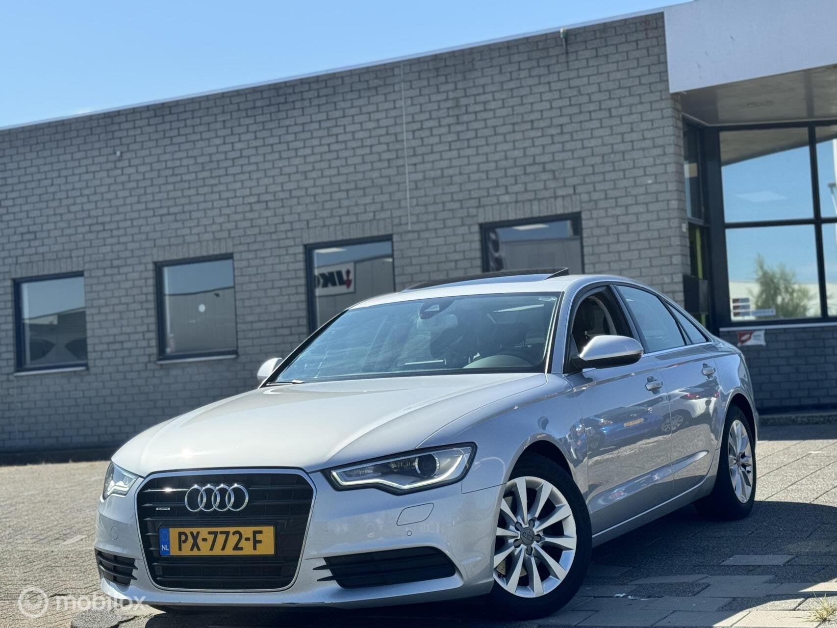 Audi A6 Limousine 3.0 TDI quattro Business Edition|Dak Leder, Automaat, Euro 5, 1800 kg, 197 €/maand