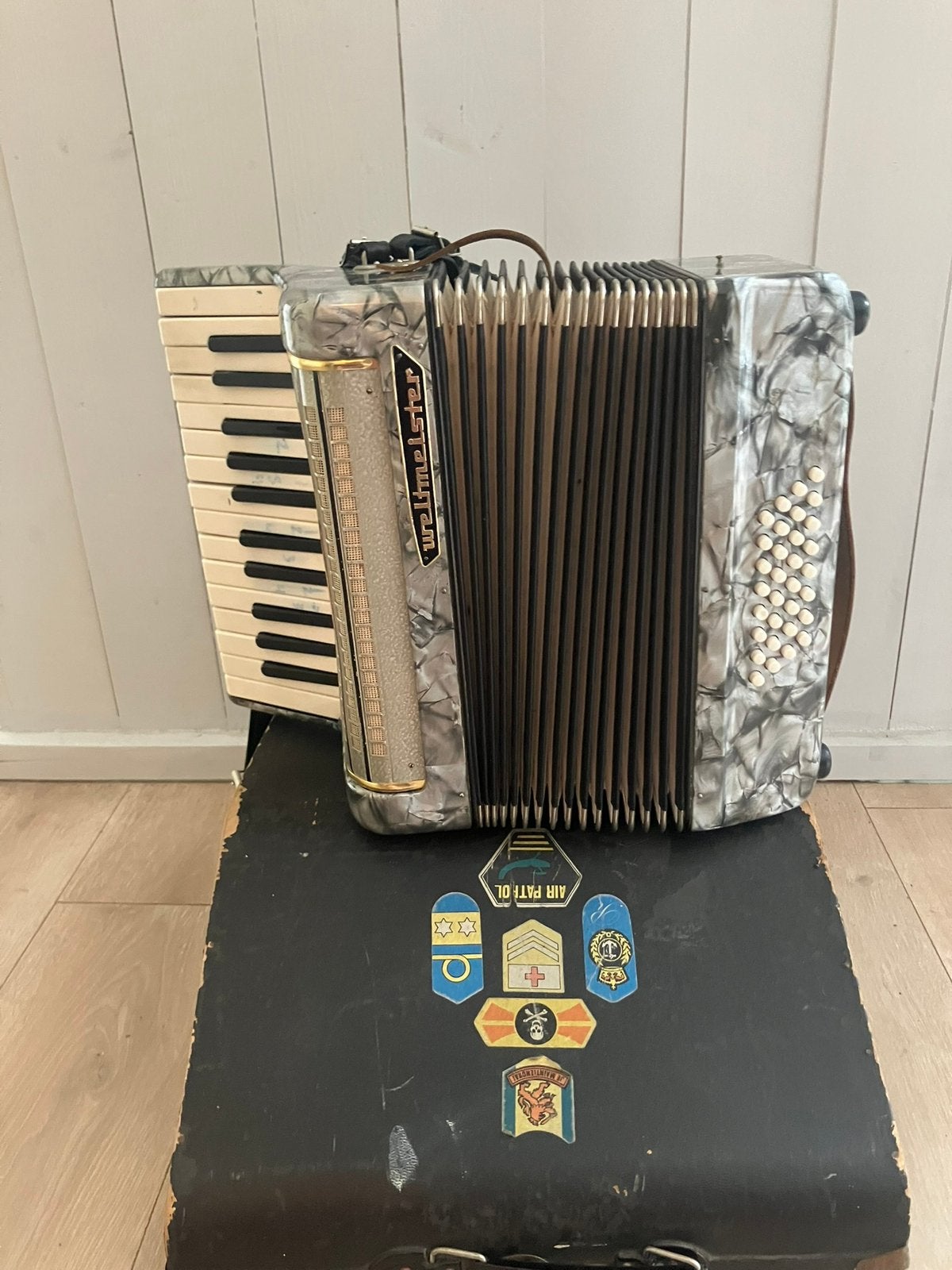 Weltmeister 32-bassen accordeon - Prima staat, Muziek en Instrumenten, Accordeons, Ophalen, Gebruikt, 32-bas, Weltmeister