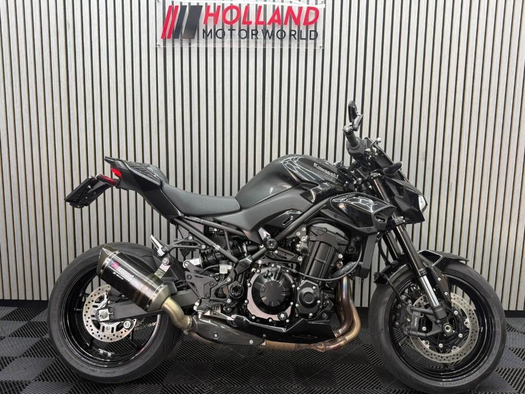 Kawasaki Z900 Performance 2025 Z 900 Akrapovic, Occasion, 4 cilinders, Motorrijbewijs A, Bedrijf
