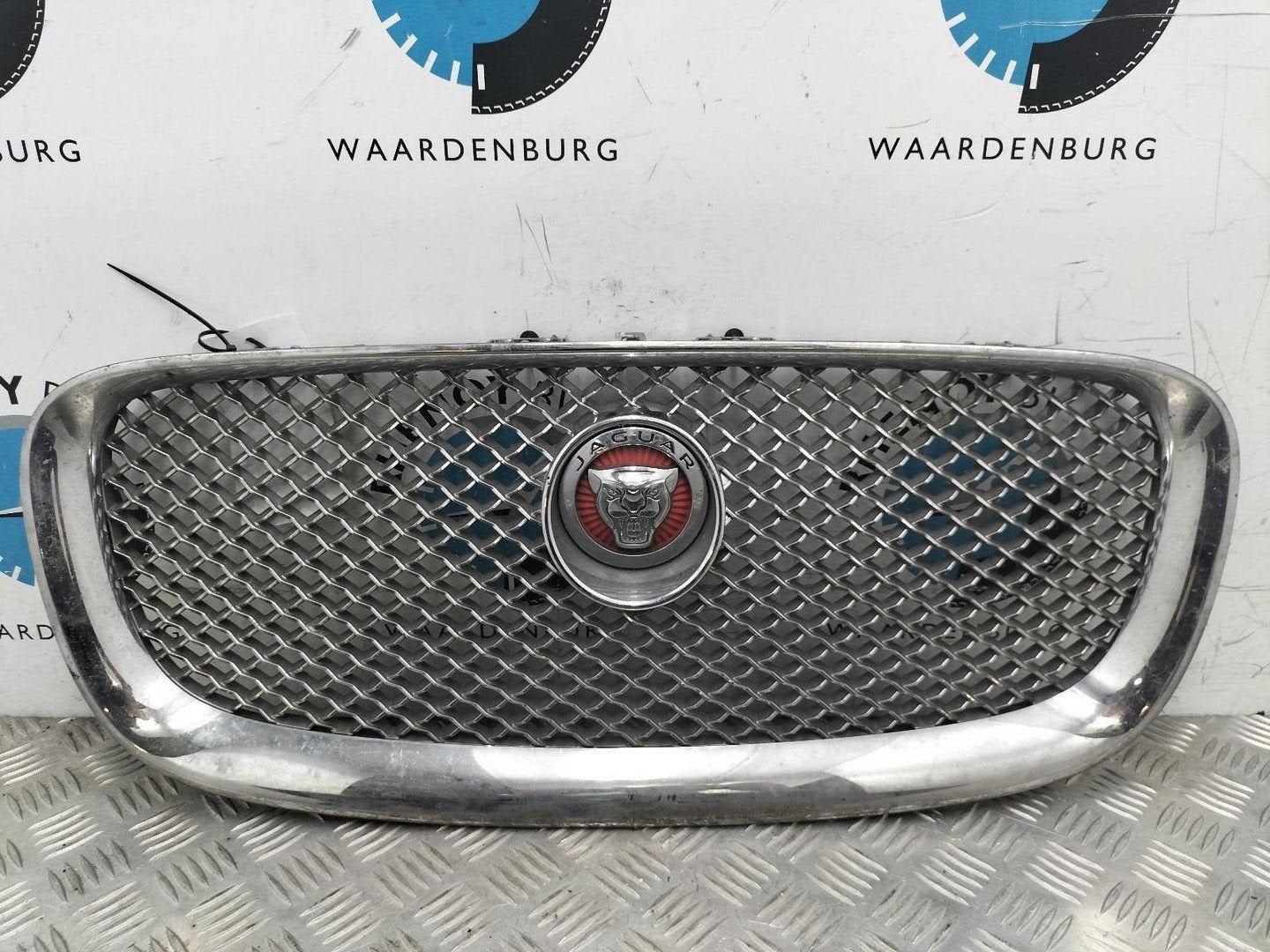JAGUAR XF X250  GRILLE C2Z13199 2013, Ophalen of Verzenden, Gebruikt, Stiba lid