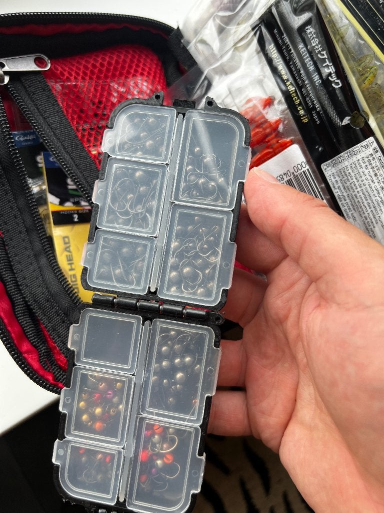Foto 11 van MEGA UL Baars Set: SPRO Wallet + Keitech + Grote Partij