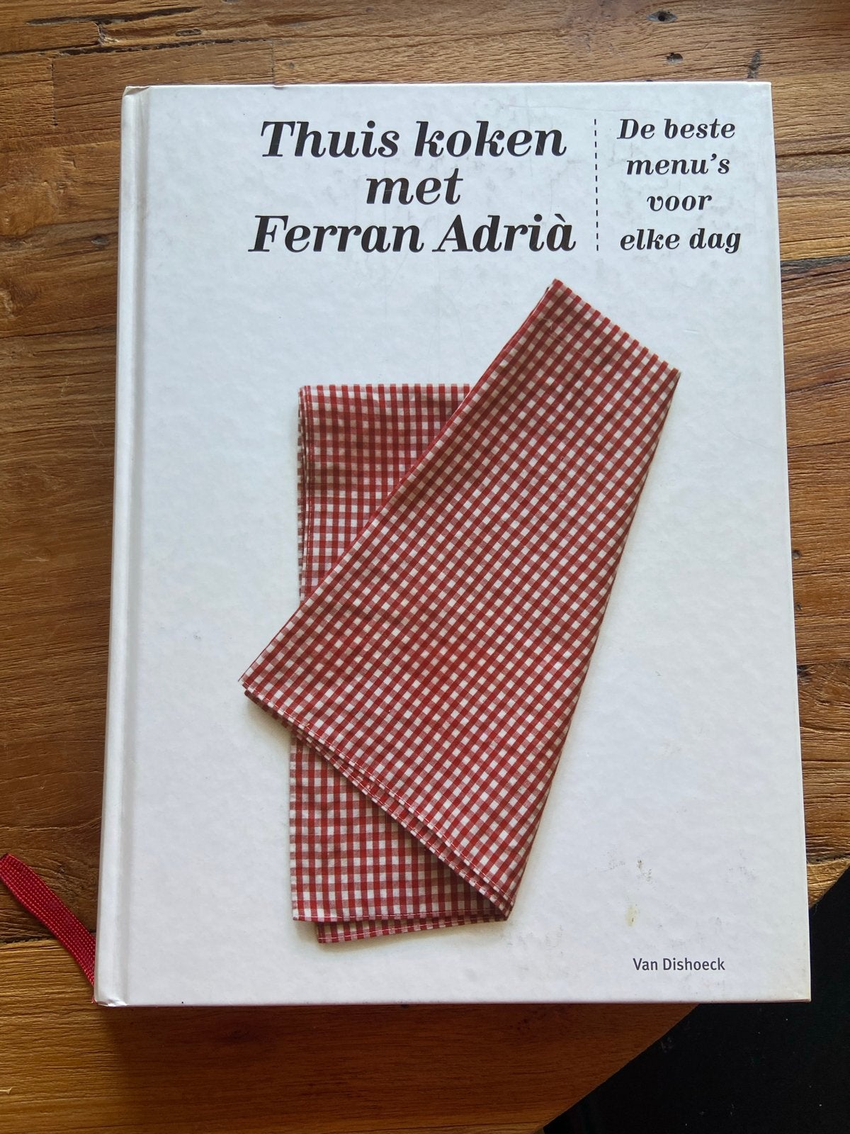 Thuis koken met Ferran Adrià - De beste menu's voor elke dag, Boeken, Kookboeken, Ophalen of Verzenden, Zo goed als nieuw, Europa