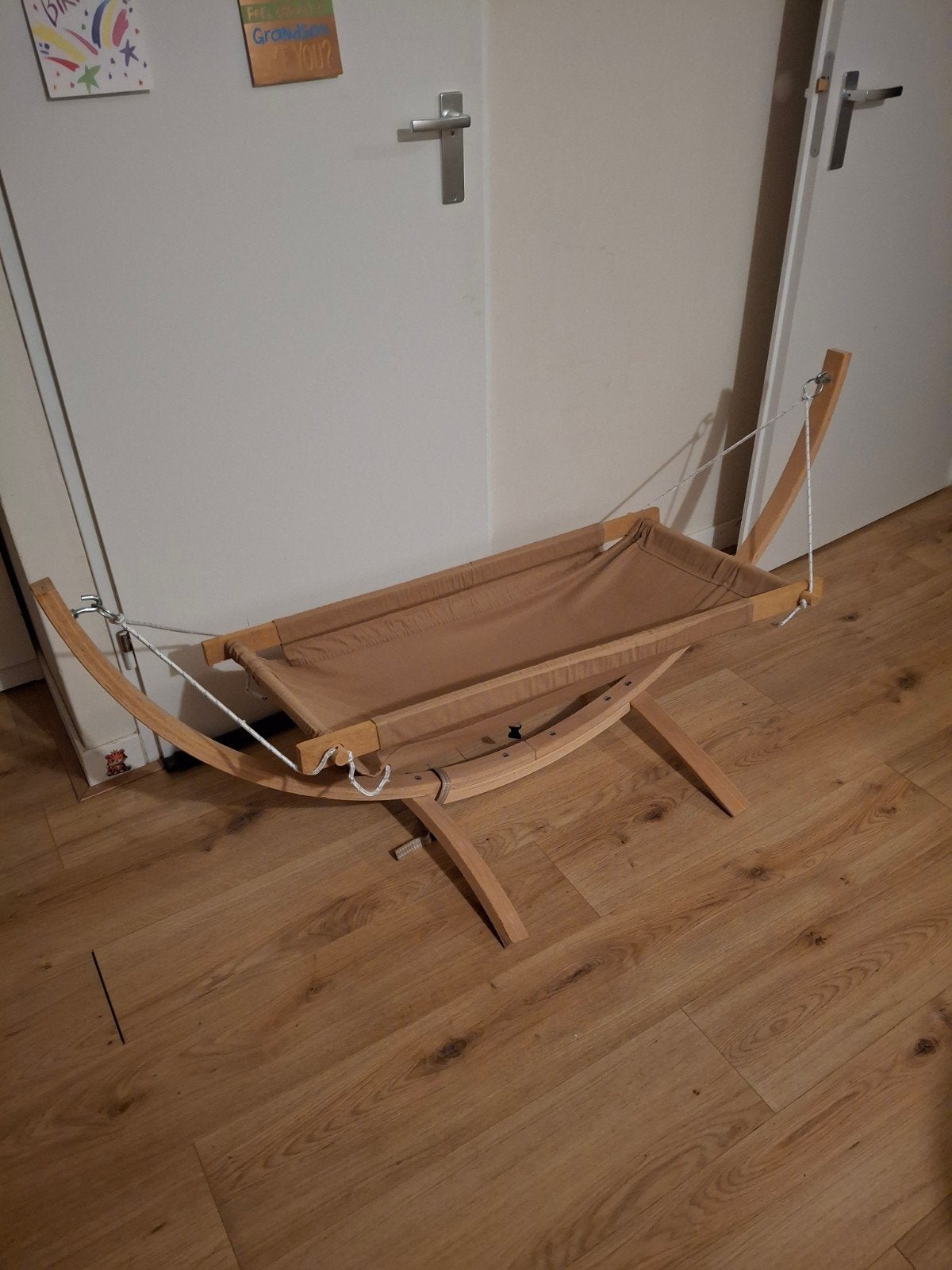 hangmat voor peuters, Ophalen, Binnen, Zo goed als nieuw, Met standaard