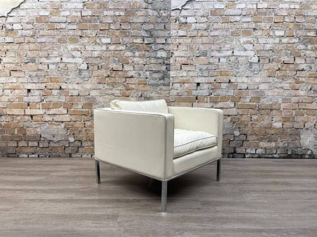 Artifort F905 bij TheReSales, Huis en Inrichting, Fauteuils, Ophalen, Design, Zo goed als nieuw, 75 tot 100 cm