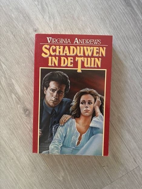 Schaduwen in de tuin van Virginia Andrews, Boeken, Ophalen of Verzenden, Gelezen, Virginia Andrews, Amerika