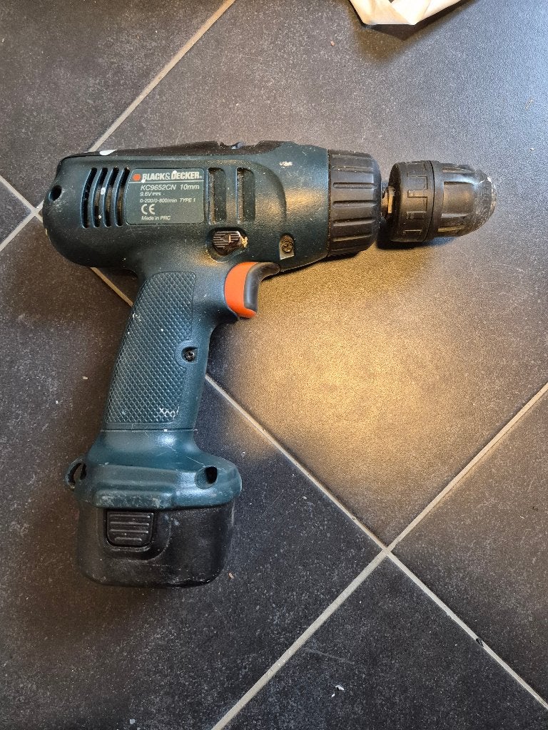 Black&Decker KC9652CN Accuboormachine 9.6V, Ophalen of Verzenden, Gebruikt, Minder dan 400 watt, Boor- en Schroefmachine