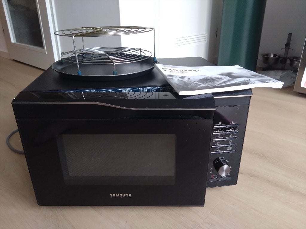 Samsung Combi magnetron oven MC28M6055CK, Witgoed en Apparatuur, Ophalen, Minder dan 45 cm, Gebruikt, Combi-oven