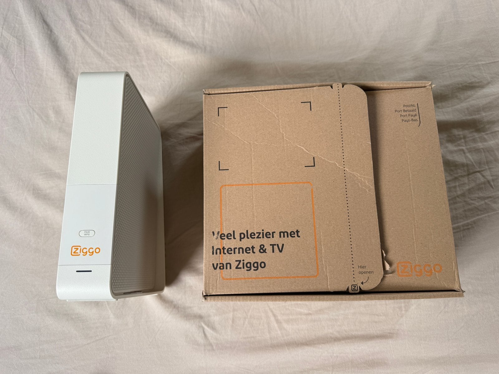 Ziggo SmartWifi Router+ Modem, Ophalen of Verzenden, Zo goed als nieuw