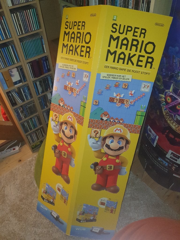 2 Super Mario Maker (WiiU) winkeldisplays, Spelcomputers en Games, Ophalen, Nintendo, Nintendo, Zo goed als nieuw