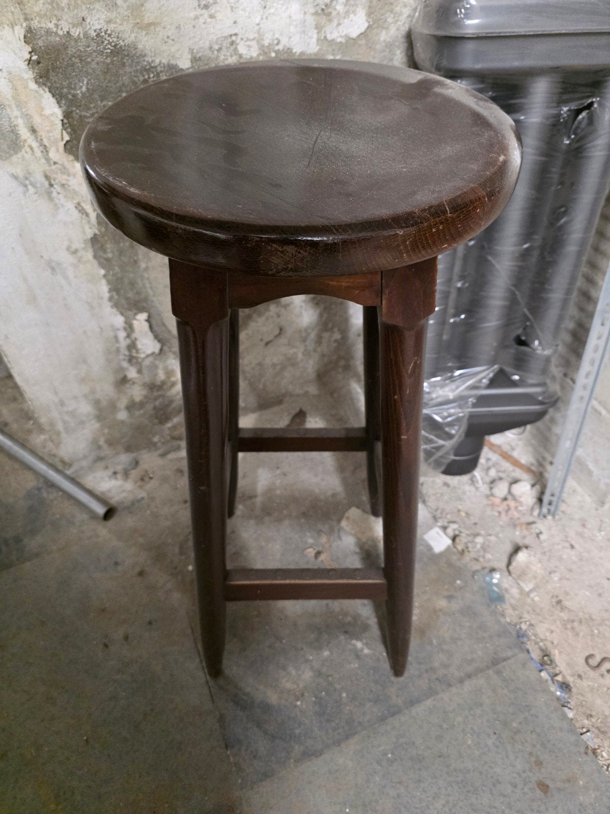 Oude houten barkrukken, stoffen barkrukken, zie foto's., Ophalen, Gebruikt, 60 tot 90 cm