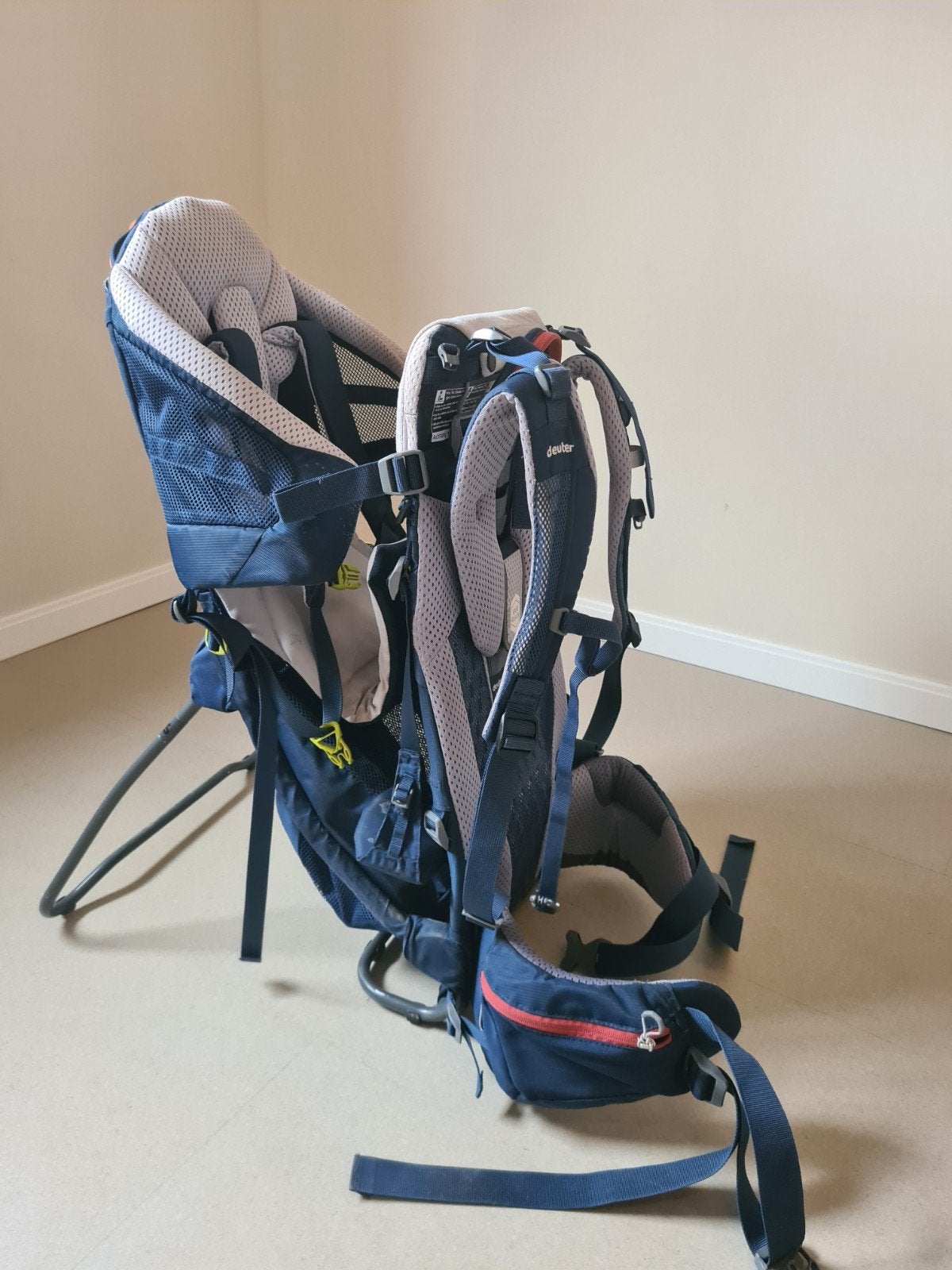 DEUTER Kids Comfort Active draagzak - donkerblauw, Gebruikt, Rug, Draagzak, Ophalen