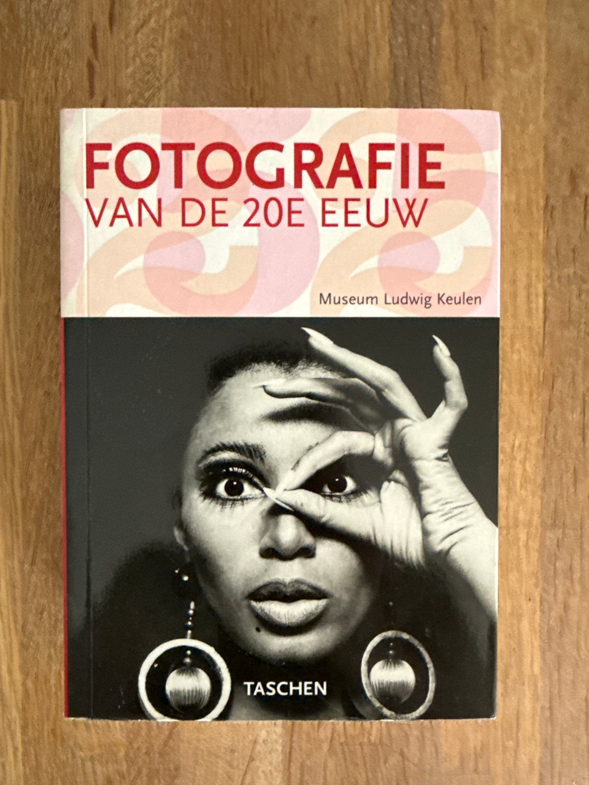 Fotografie van de 20e Eeuw - Museum Ludwig Keulen, Boeken, Ophalen of Verzenden, Gelezen, Fotografie algemeen