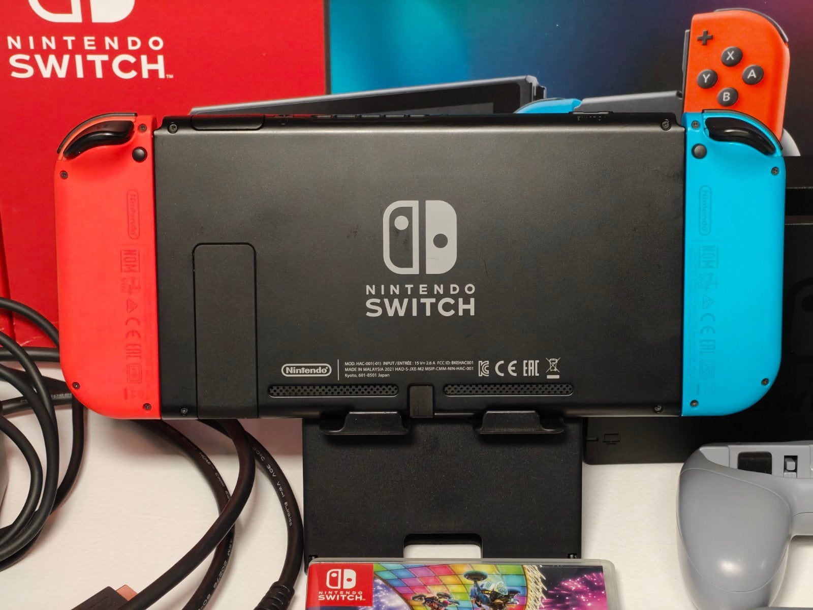 Nintendo Switch V2 met Mario Kart 8 Deluxe, Nintendo, Met games, Met 2 controllers, Zo goed als nieuw