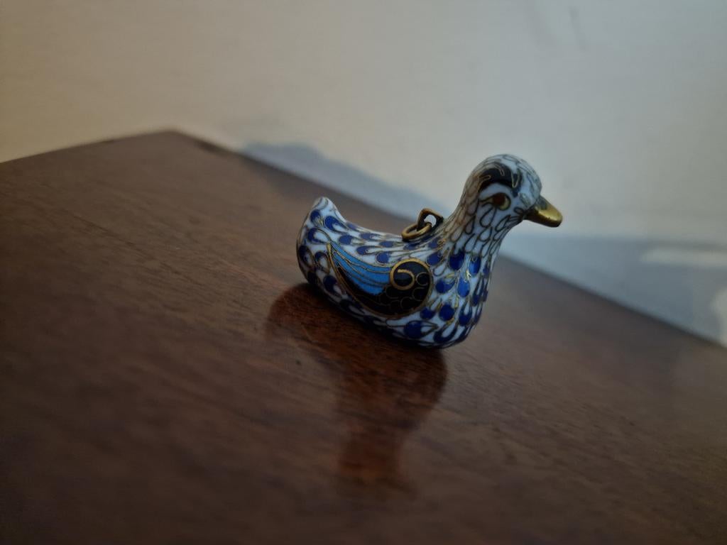 Ketting hanger Geëmailleerd op koper /vogel, Ophalen of Verzenden, Zilver, Overige materialen