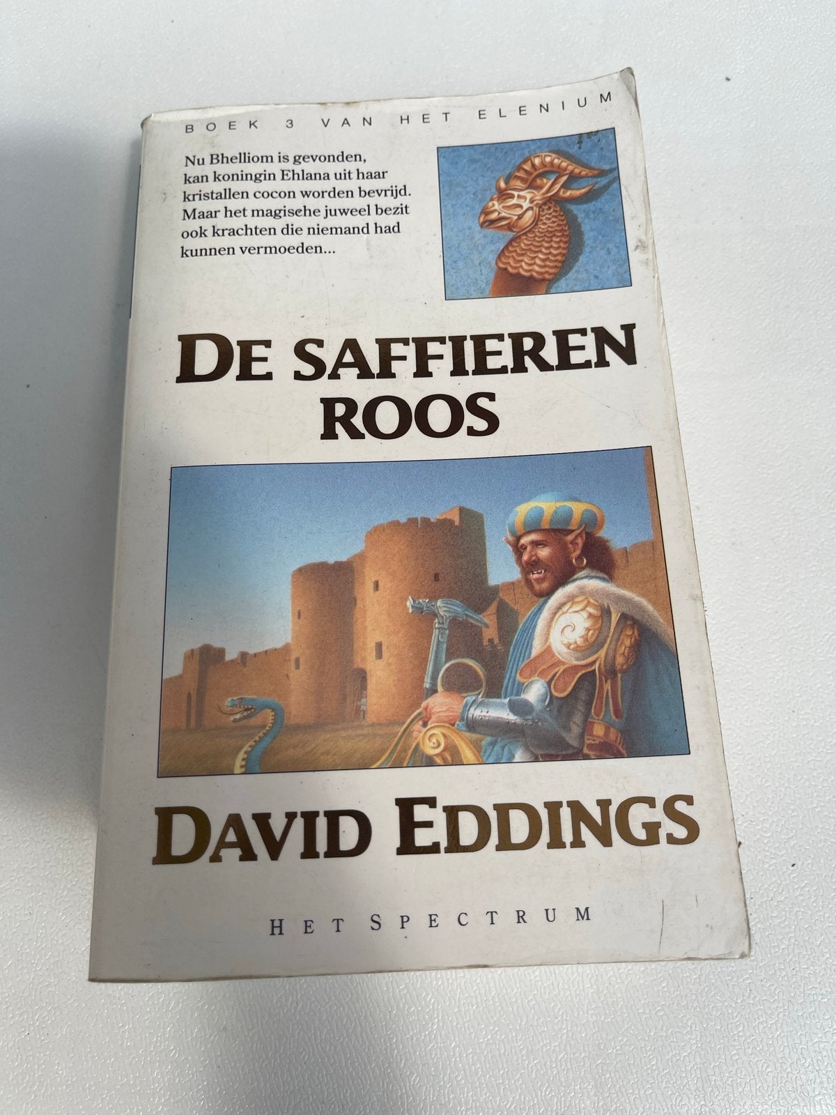 De Saffieren Roos - Boek 3 van Het Elenium - David Eddings, Boeken, Ophalen of Verzenden, Gelezen