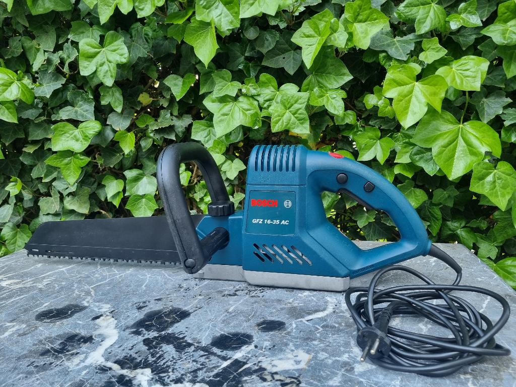 Bosch Blauw GFZ16-35 Alligatorzaag, Ophalen of Verzenden, Zo goed als nieuw, Afkortzaag, 30 tot 70 mm