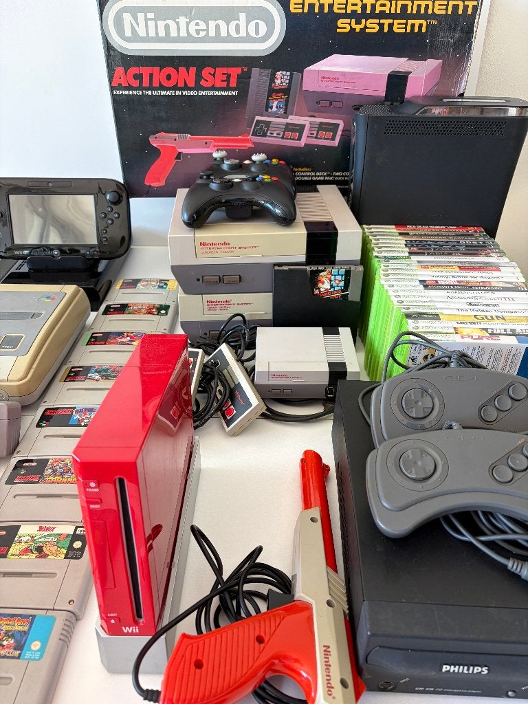 Mega retro games & consoles-NES SNES N64 Wii U CD-i Xbox 360, Ophalen, Gebruikt, Overige genres, 1 speler