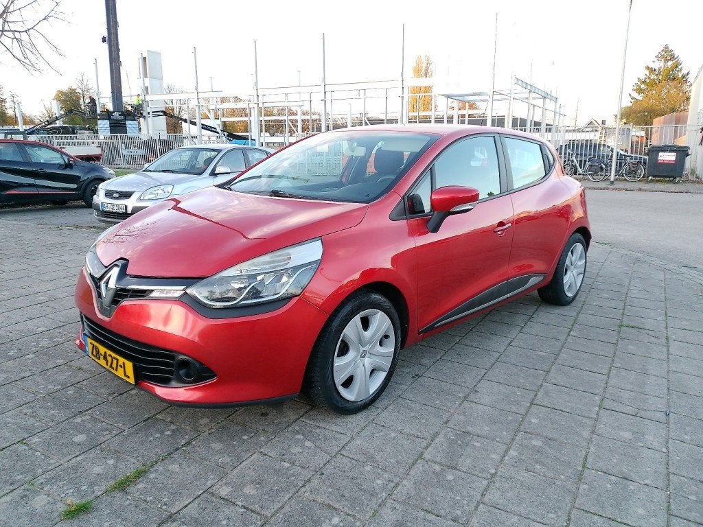 Renault CLIO 1.2 16V, Voorwielaandrijving, Euro 5, 49 €/maand, Handgeschakeld