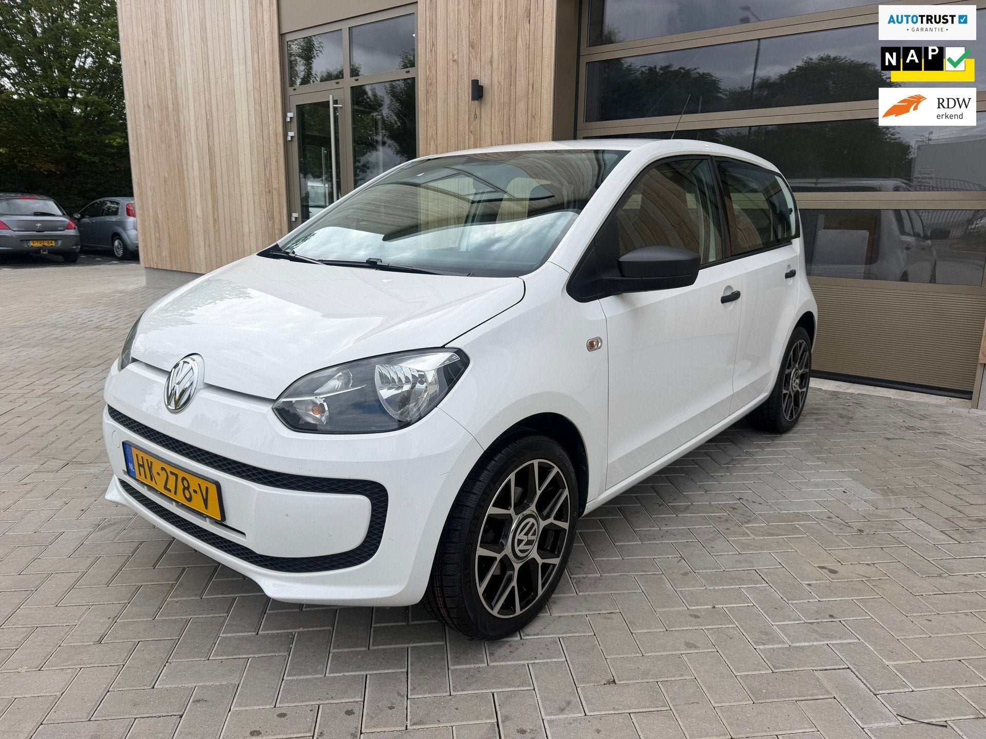 Volkswagen Up! 1.0 take up! BlueMotion 5DRS|Airco|Navi|CNG|N, Auto's, Volkswagen, Voorwielaandrijving, Dealer onderhouden, Stof