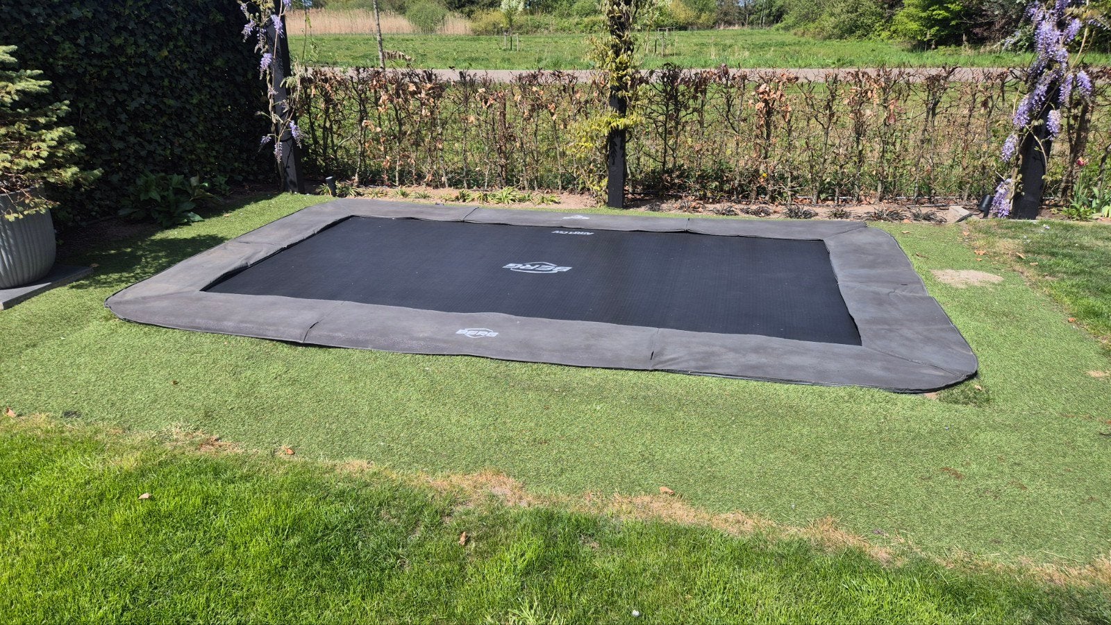 BERG SPORTS Trampoline FlatGround - 410 x 250 cm, Ophalen, Gebruikt