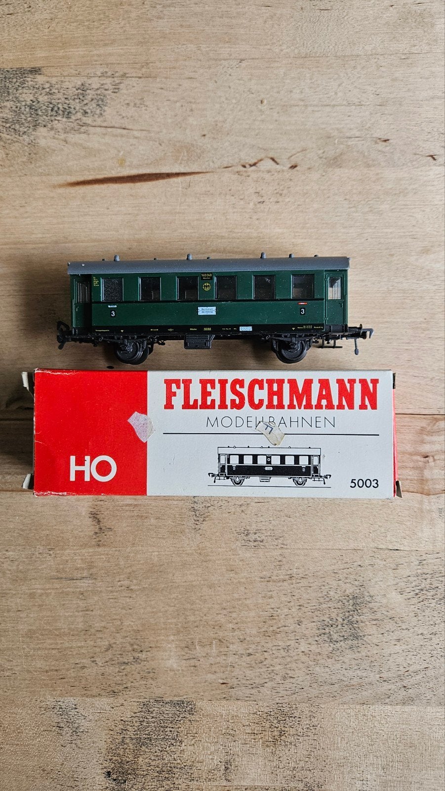 Fleischmann rijtuigje in doos., Ophalen of Verzenden