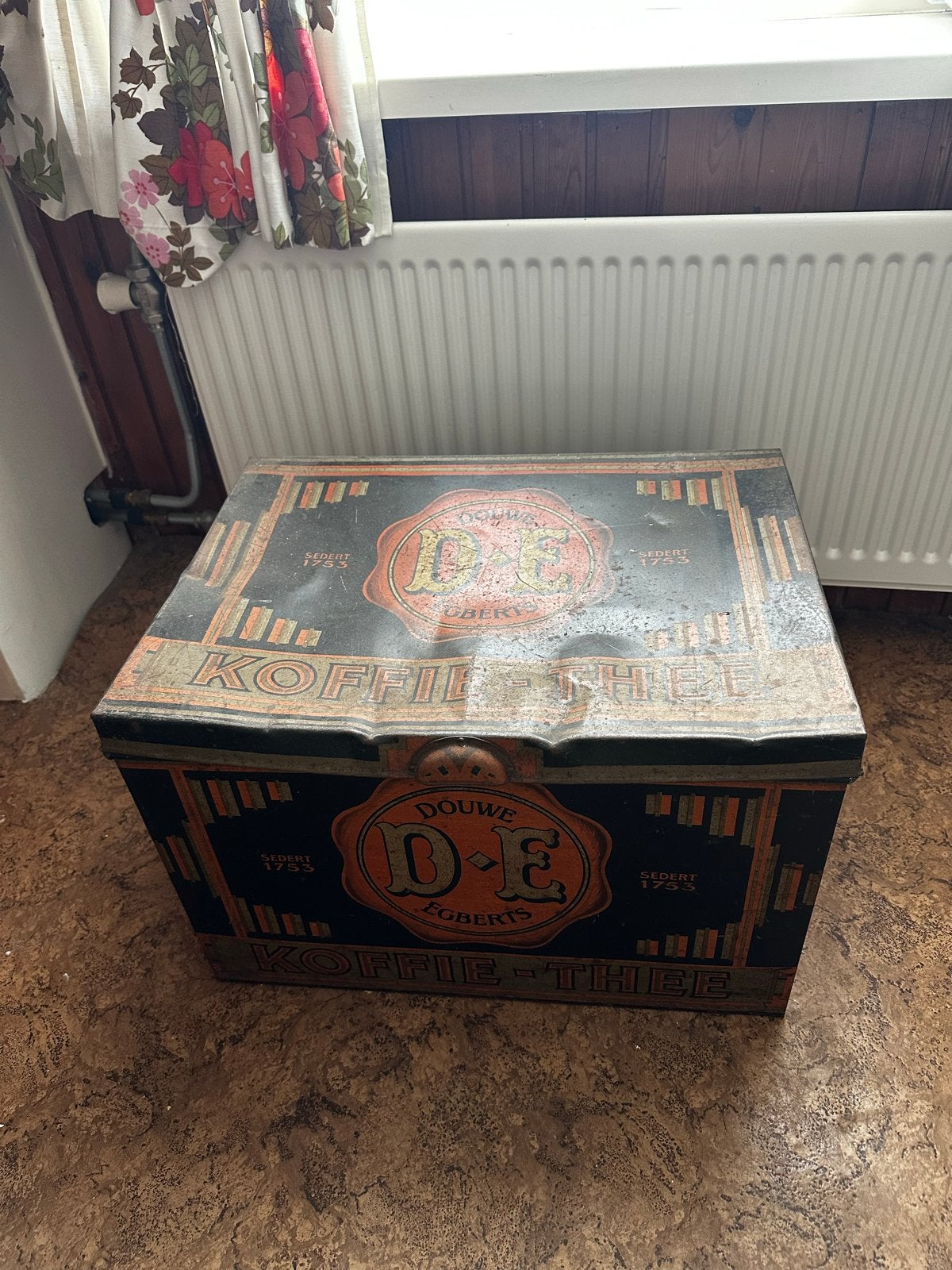 Vintage Douwe Egberts Koffie-Thee Blik 1753 Verzamelobject, Ophalen, Gebruikt, Koffie, Douwe Egberts