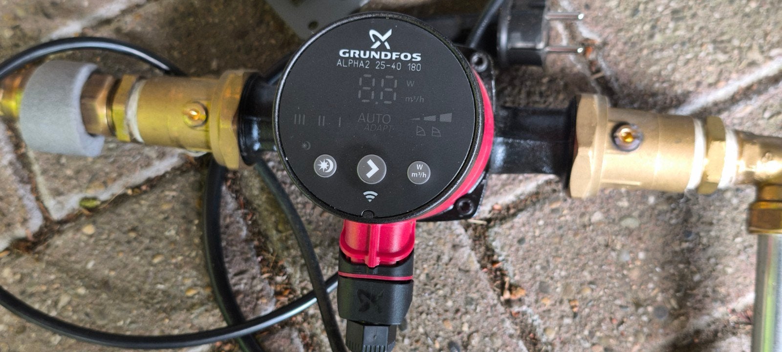 Grundfos Alpha 2 25-40 180 Circulatiepomp, Doe-het-zelf en Verbouw, Verwarming en Radiatoren, Verzenden, Gebruikt