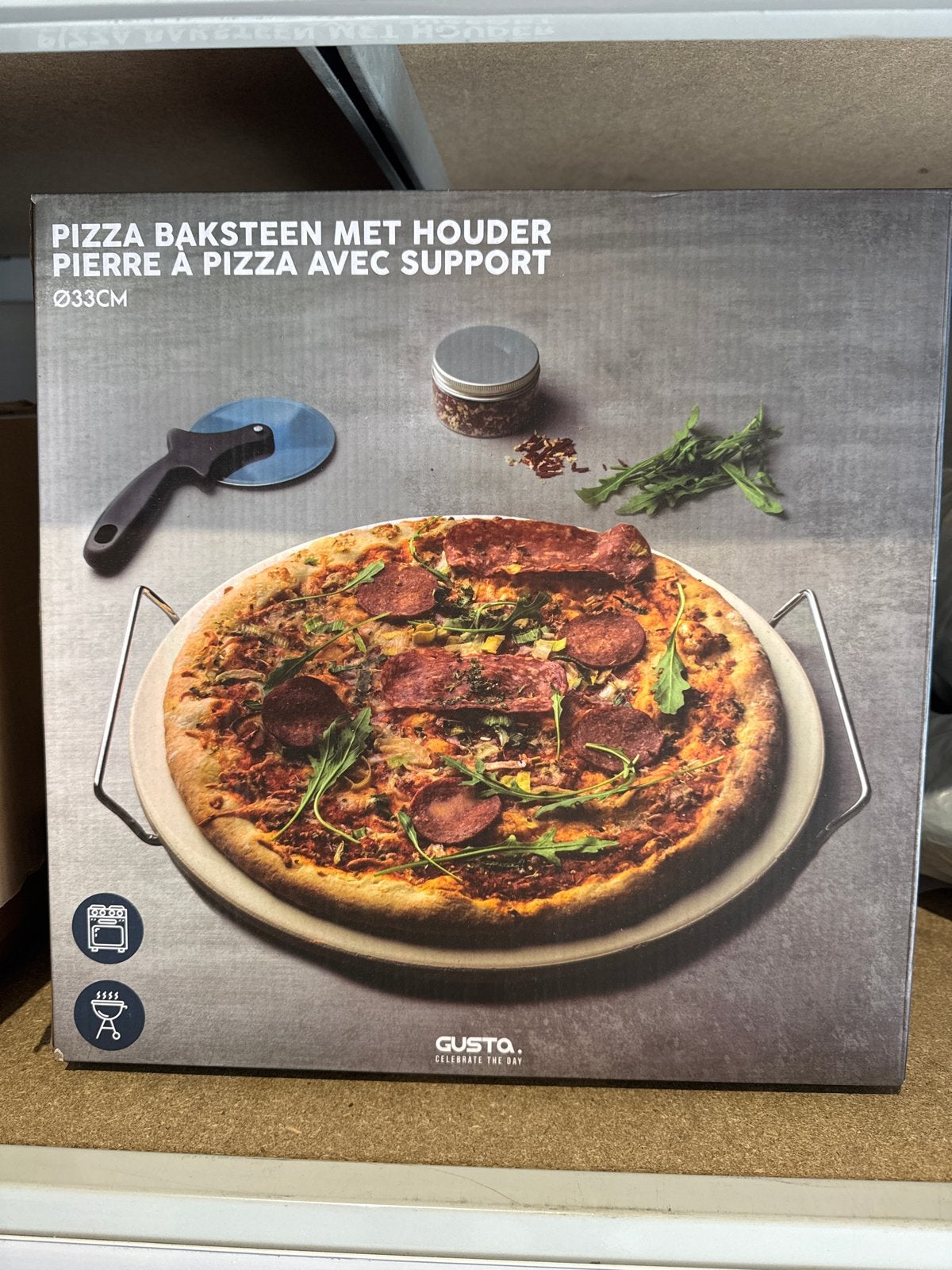 Partij van 34 Gusta pizzastenen met houder Ø33cm, Overige typen, Nieuw, Gusta, Steen/keramiek