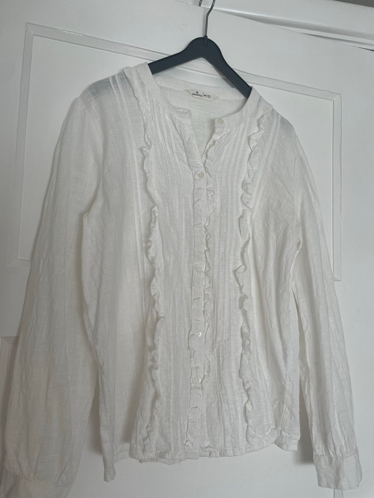 Springfield witte blouse met ruches - Maat 40, Ophalen of Verzenden, Zo goed als nieuw, Maat 38/40 (M), Wit