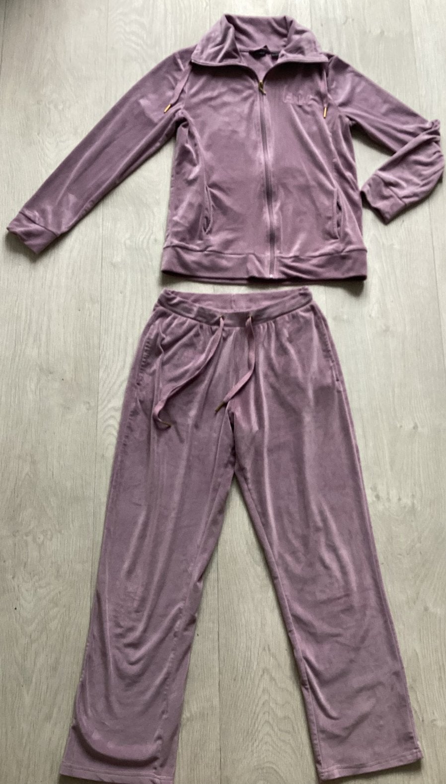 Esmara Velours huispak Maat S van Esmara, Kleding | Dames, Huispakken, Paars, Zo goed als nieuw, Maat 36 (S), Esmara