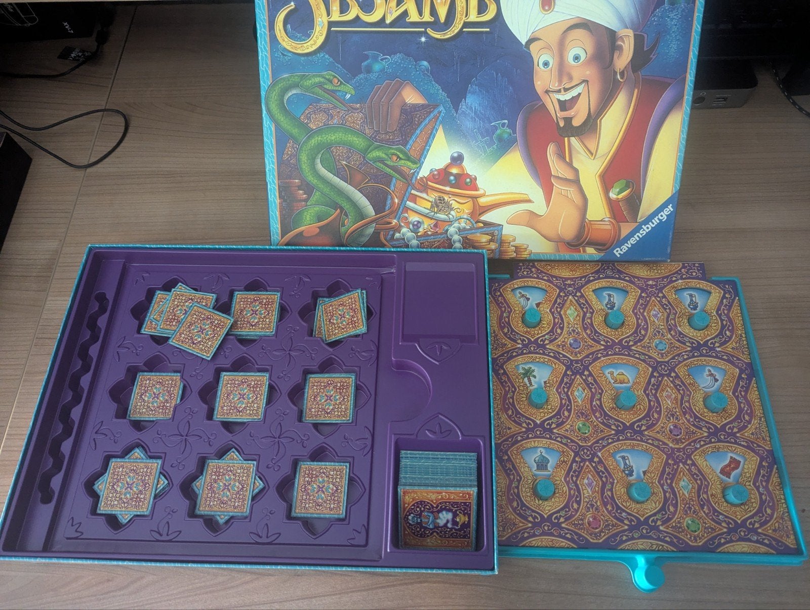 Aladdin's Vliegend Tapijt Bordspel - Ravensburger, Drie of vier spelers, Ophalen of Verzenden, Gebruikt, Ravensburger