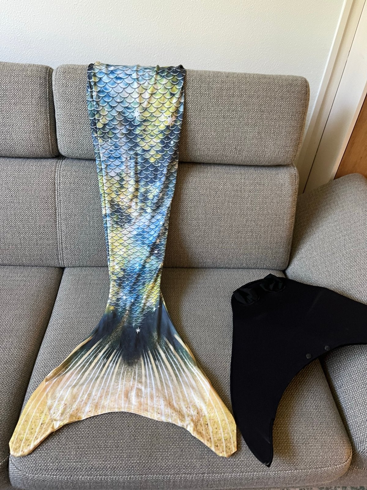 Zeemeerminstaart Mermaid Sisters maat 8 met monovin, Ophalen, Gebruikt, Meisje