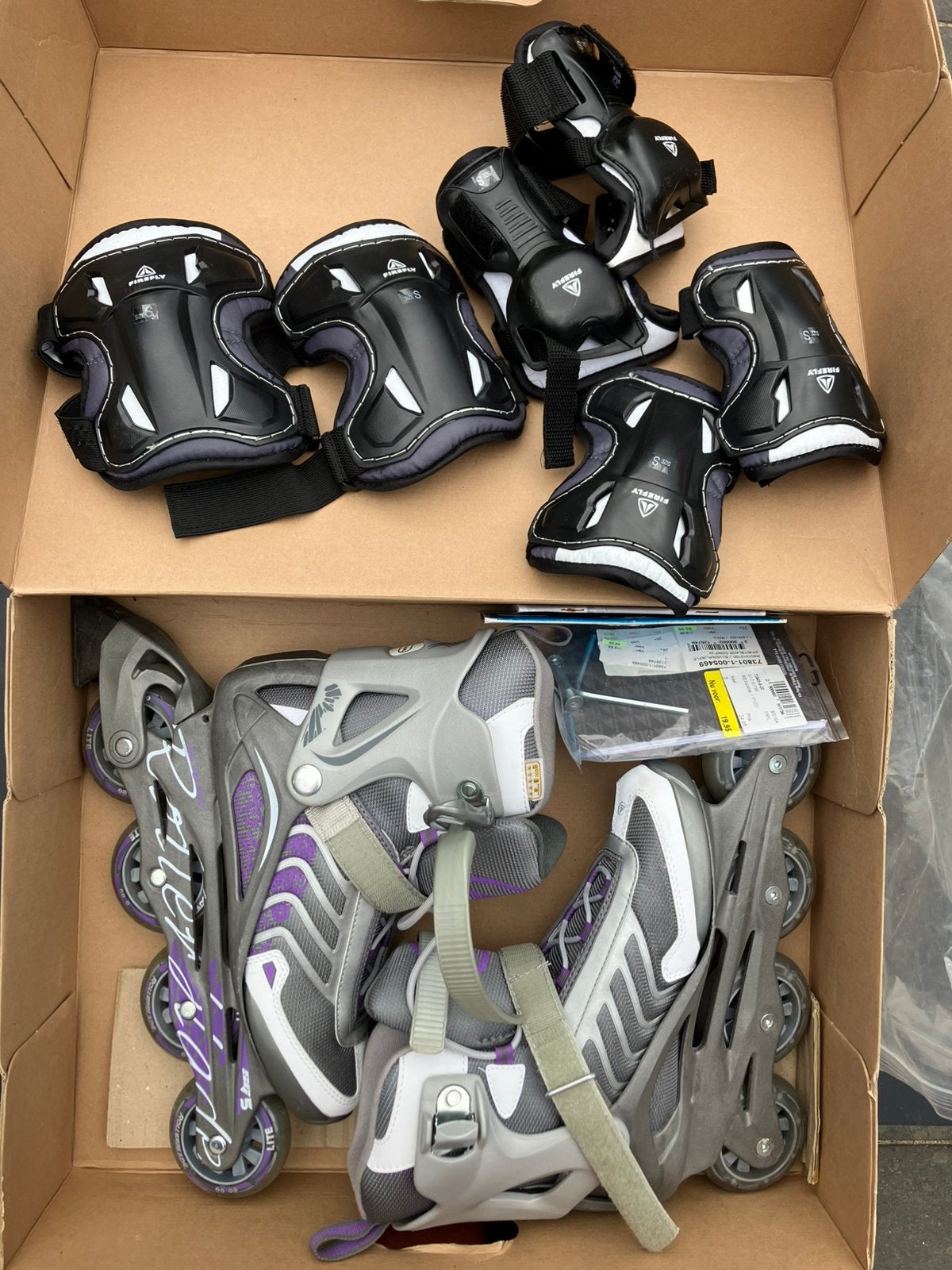 Skeelers Rollerblade met beschermers, Sport en Fitness, Ophalen, Zo goed als nieuw